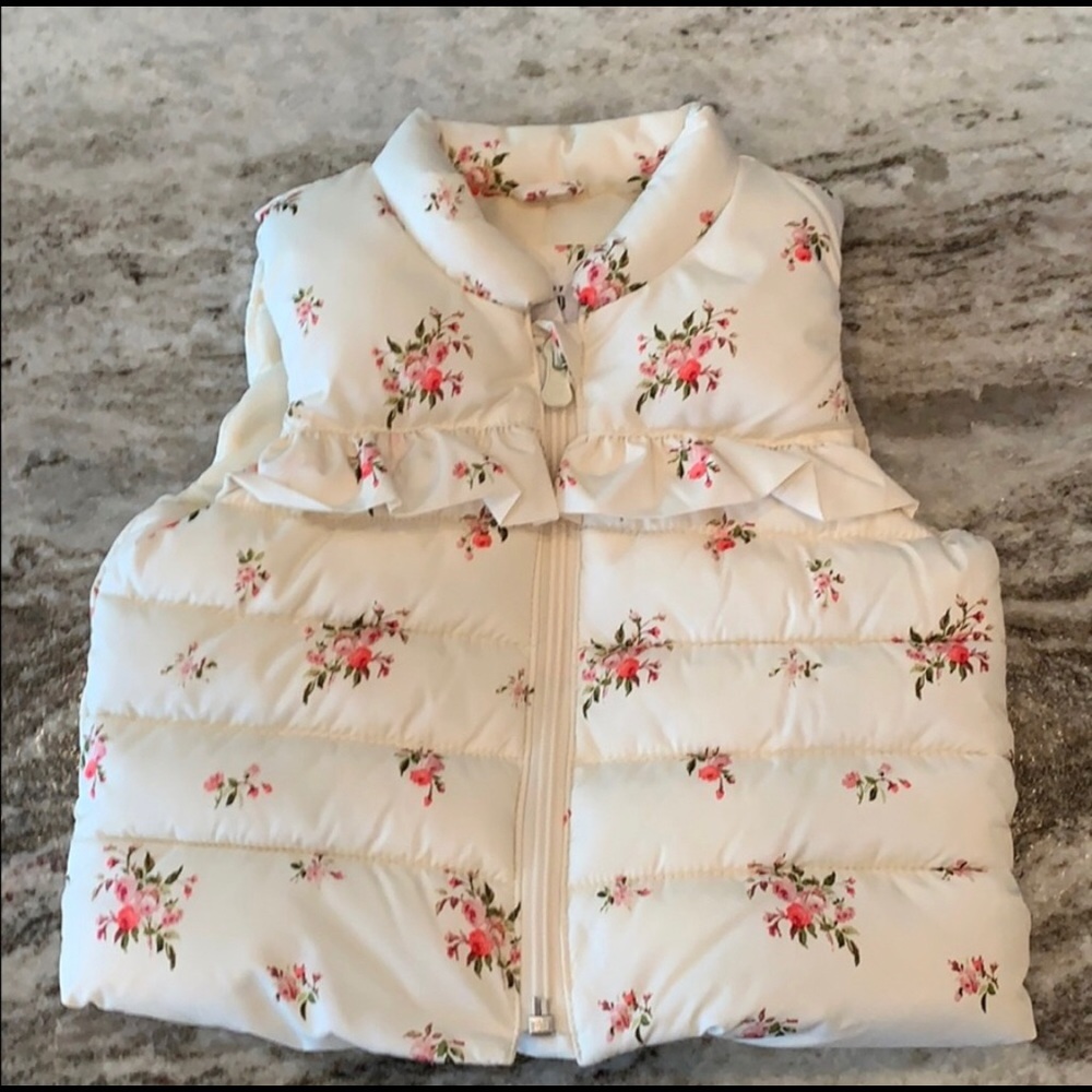 Gap Puffy Vest
